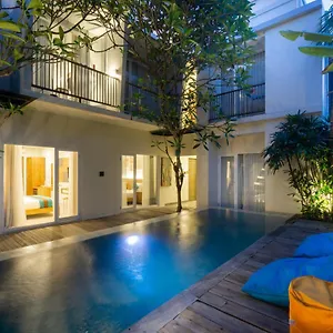 *** Hotel Casa Kayu Aya Indonesia